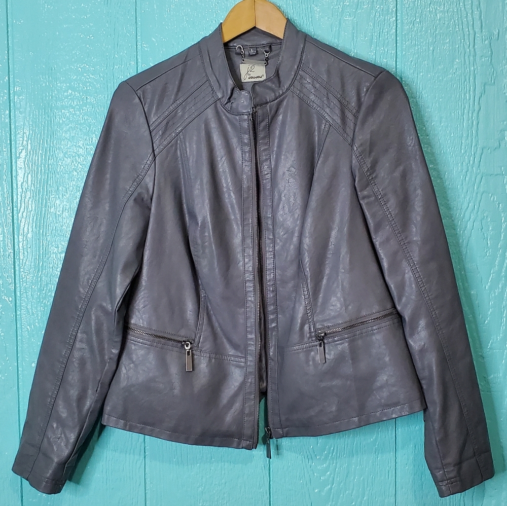 ❤️ JouJou faux leather gray motorcycle jacket with zipper & 2 pockets si…
